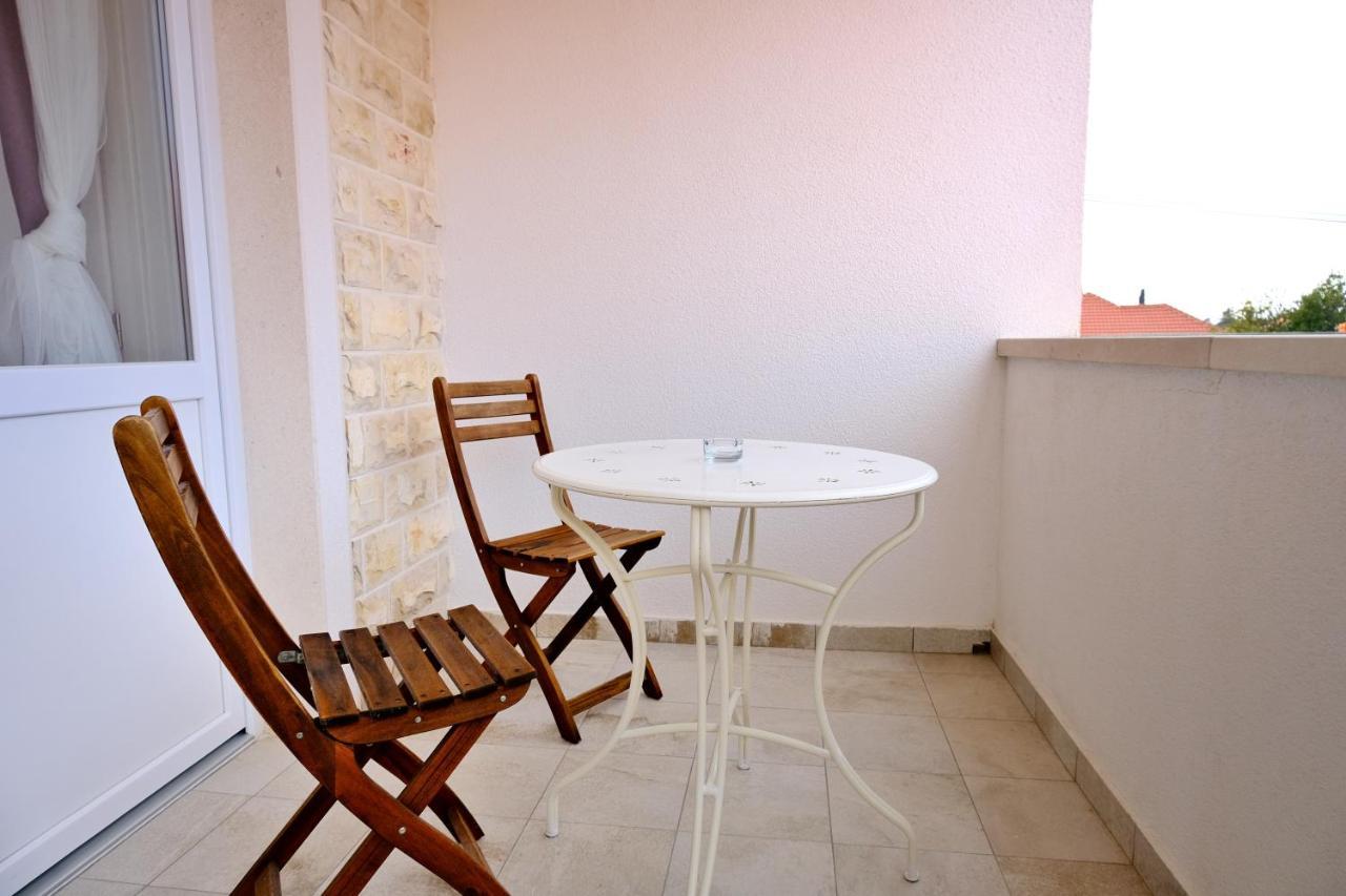 Boutique Hotel Alegria Supetar Buitenkant foto